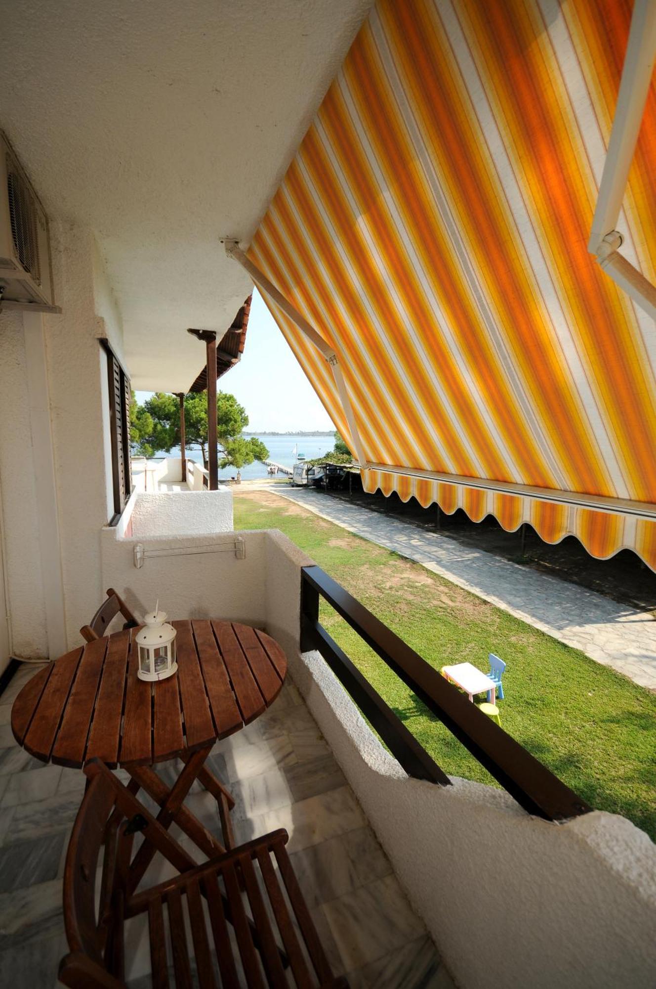 וורוורו Haus Platanos Apartments & Bungalows By The Sea מראה חיצוני תמונה