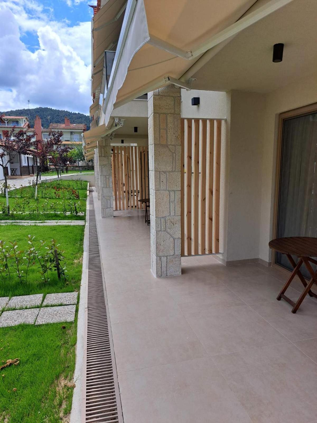 וורוורו Haus Platanos Apartments & Bungalows By The Sea מראה חיצוני תמונה